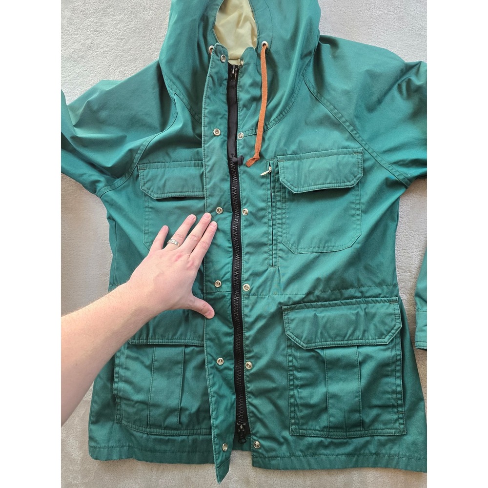 Vintage REI Hooded Rain Jacket - Picture 6 of 10